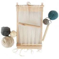 Beginner's Wooden Weaving Loom