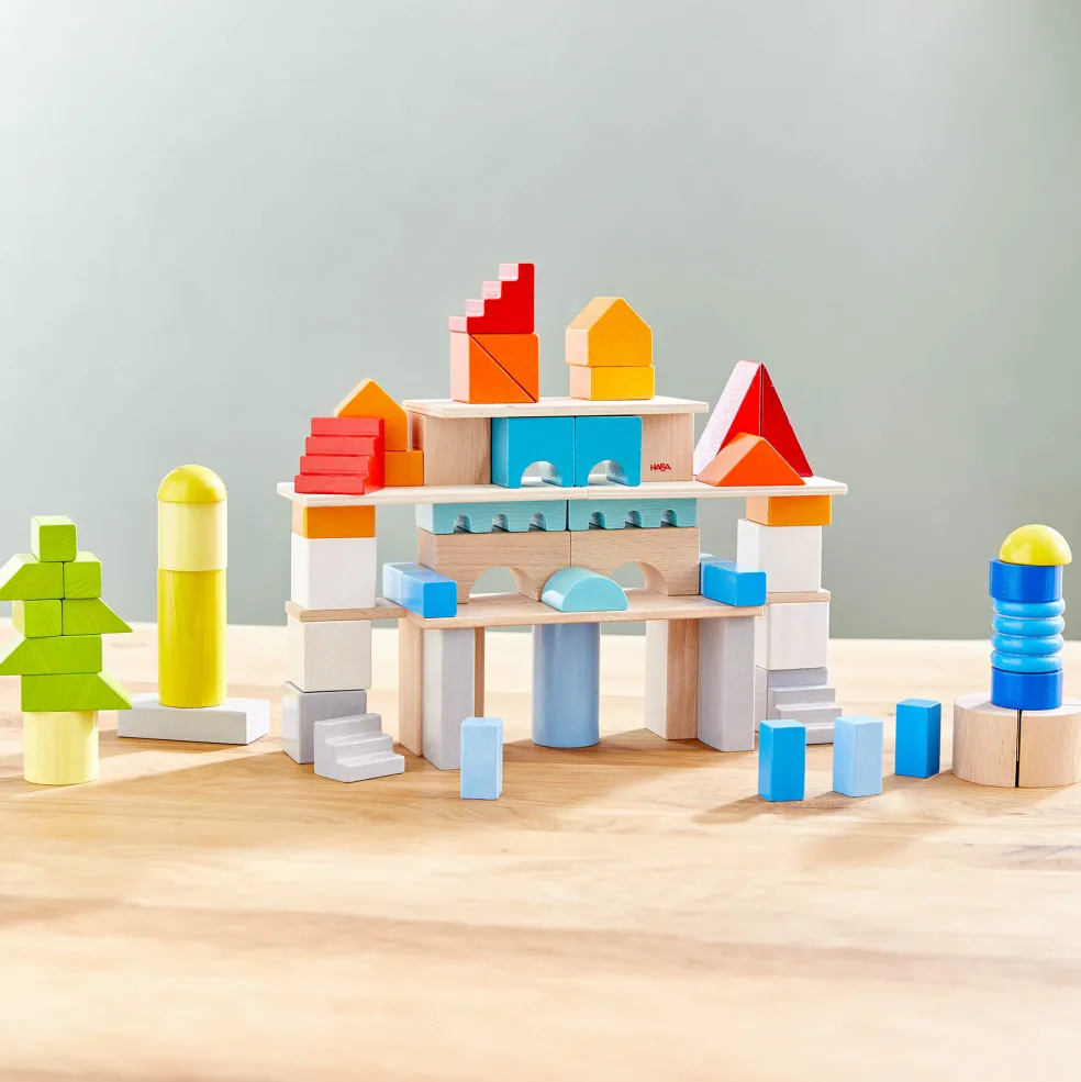Colored Wooden Building Blocks - 85 Piece Set