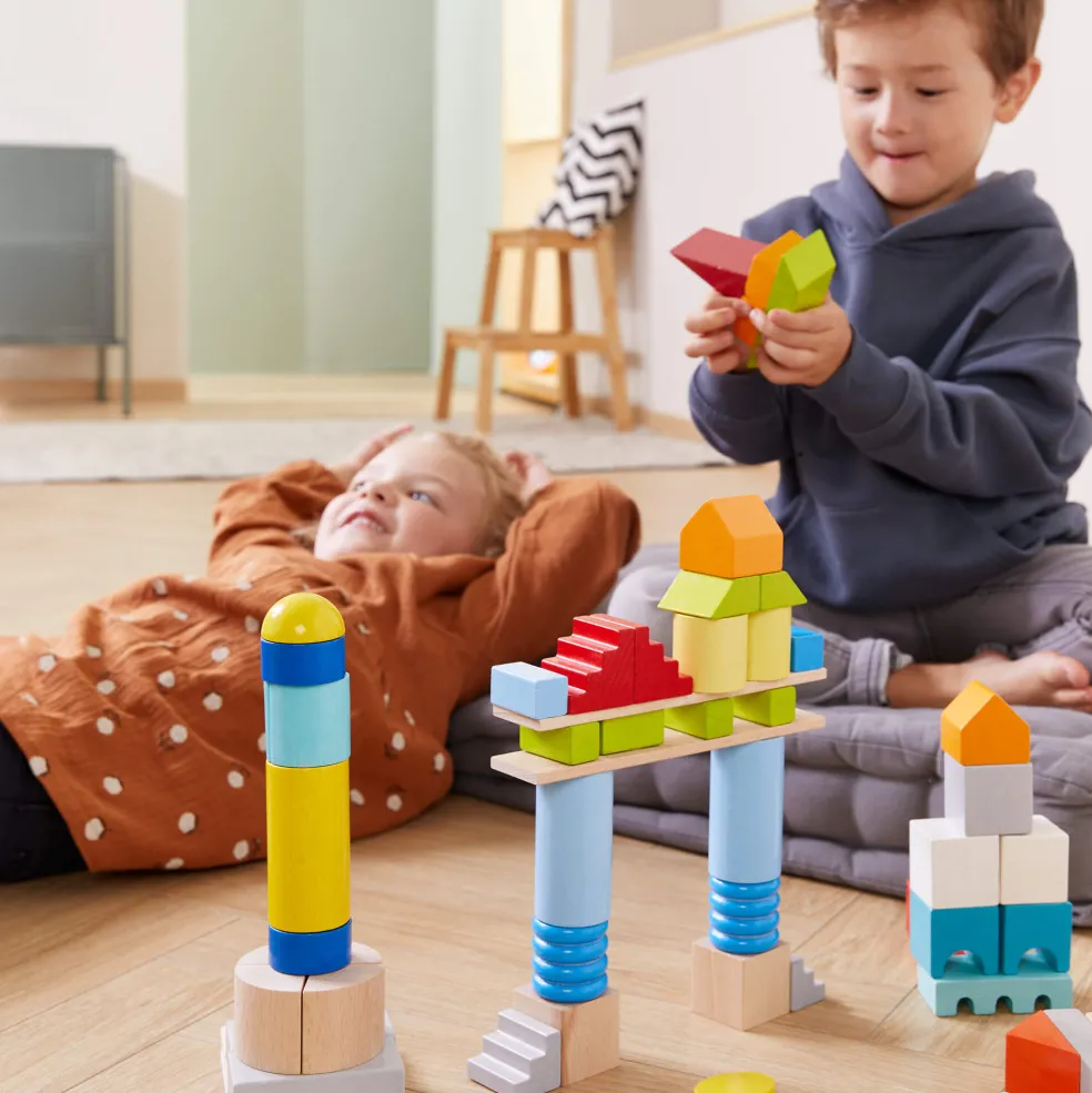 Colored Wooden Building Blocks - 85 Piece Set