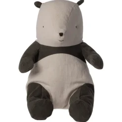 Medium Panda