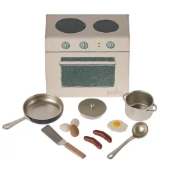 Miniature Dollhouse Stove and Cooking Set - 2024 Edition