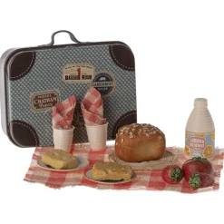 Mouse-Sized Picnic Set