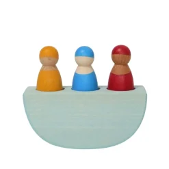 Wooden Boat With 3 Peg Friends