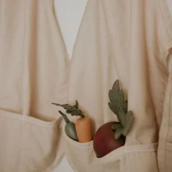 Wooden Root Vegetable Set